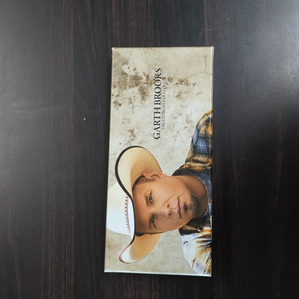 Garth Brooks (The Ultimate Collection)2018